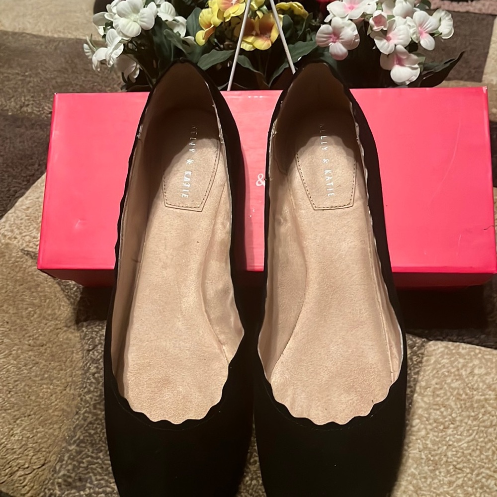 Black Leather uppers flats size 11M.